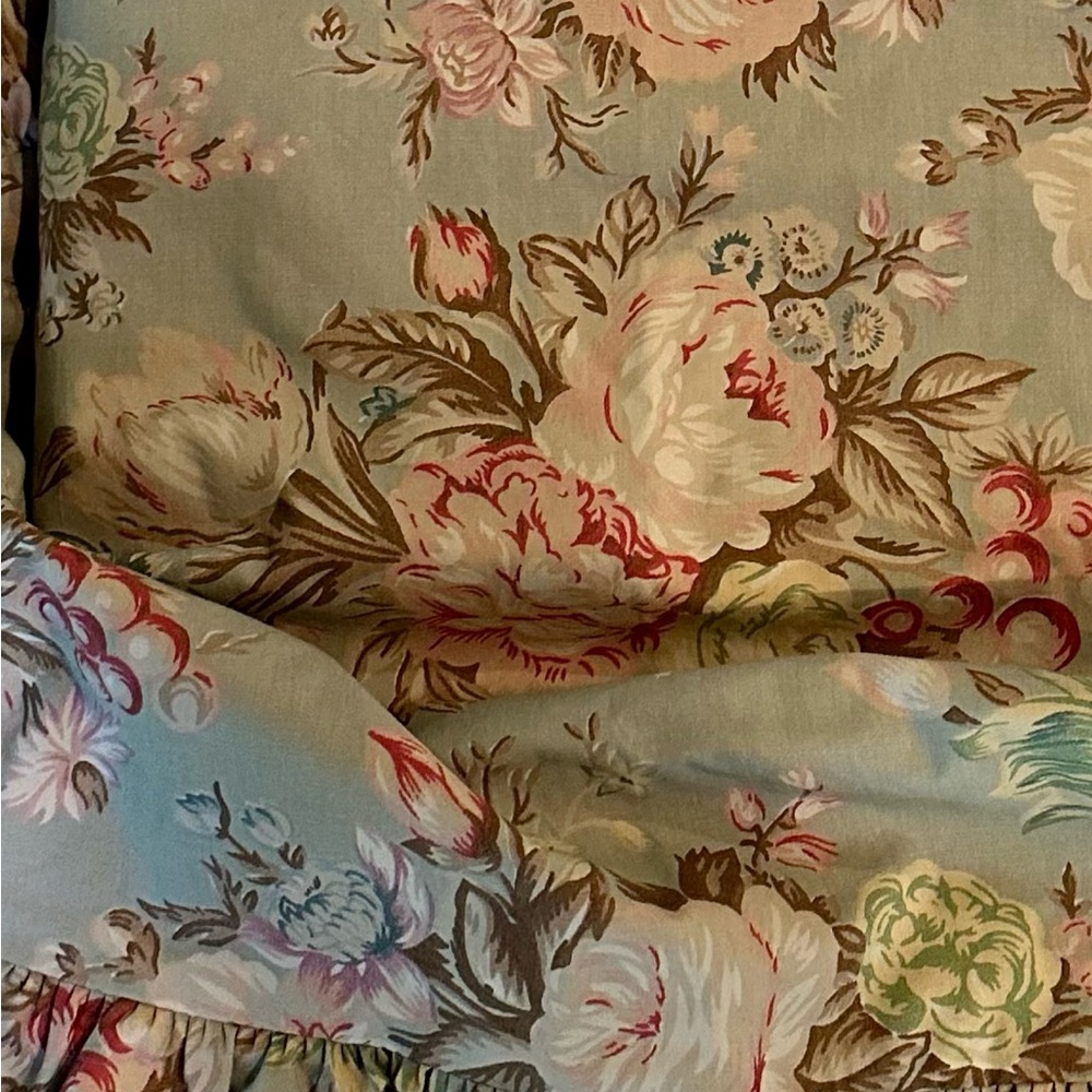 Charlotte Standard Pillow Sham
